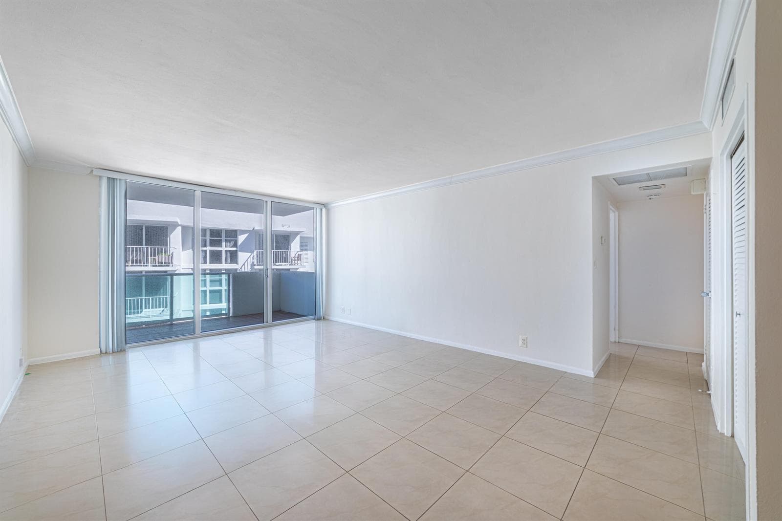 1200 West Avenue # 1521, Miami Beach FL 33139