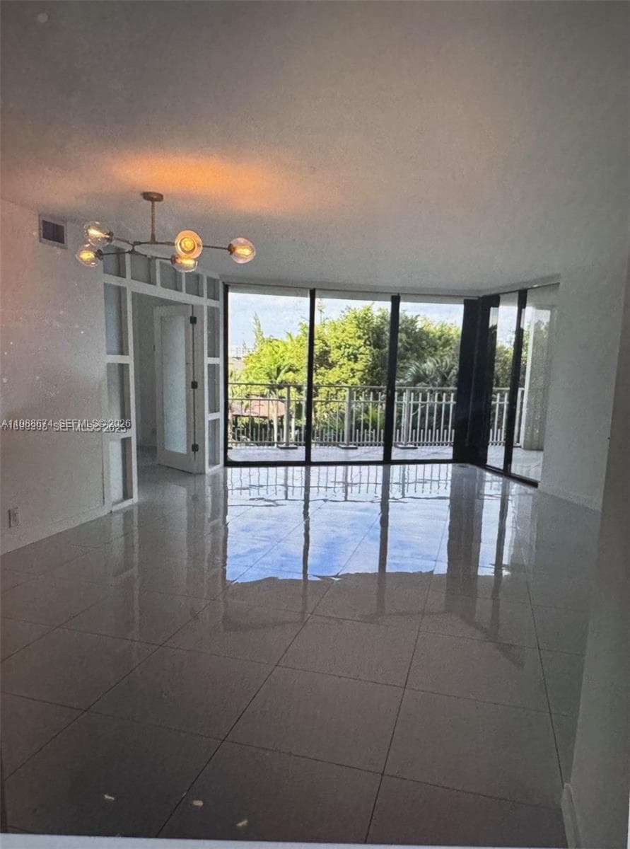 4000 Towerside Ter # 609, Miami FL 33138
