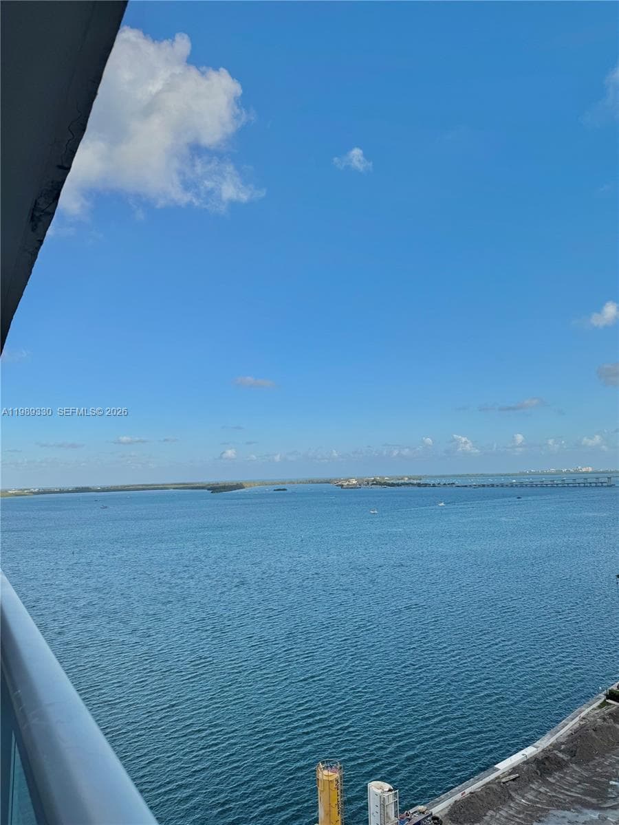 1155 Brickell Bay Dr # 1705, Miami FL 33131