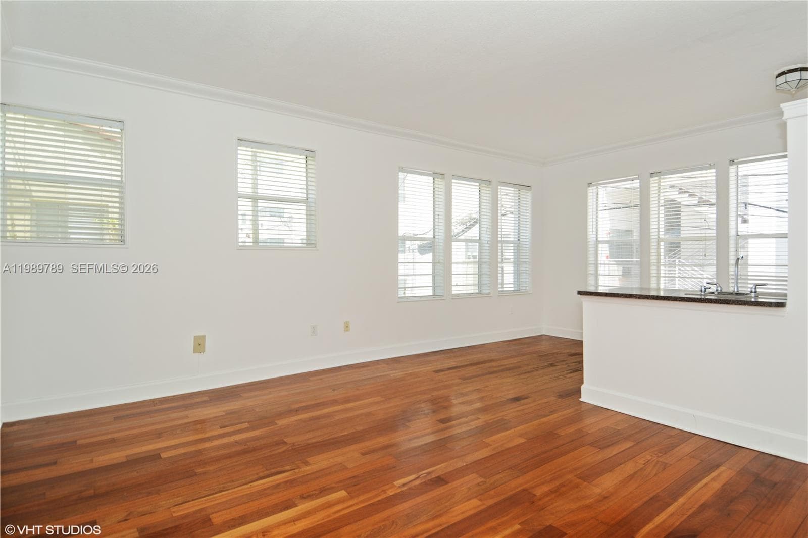 1027 Pennsylvania Ave # 203, Miami Beach FL 33139