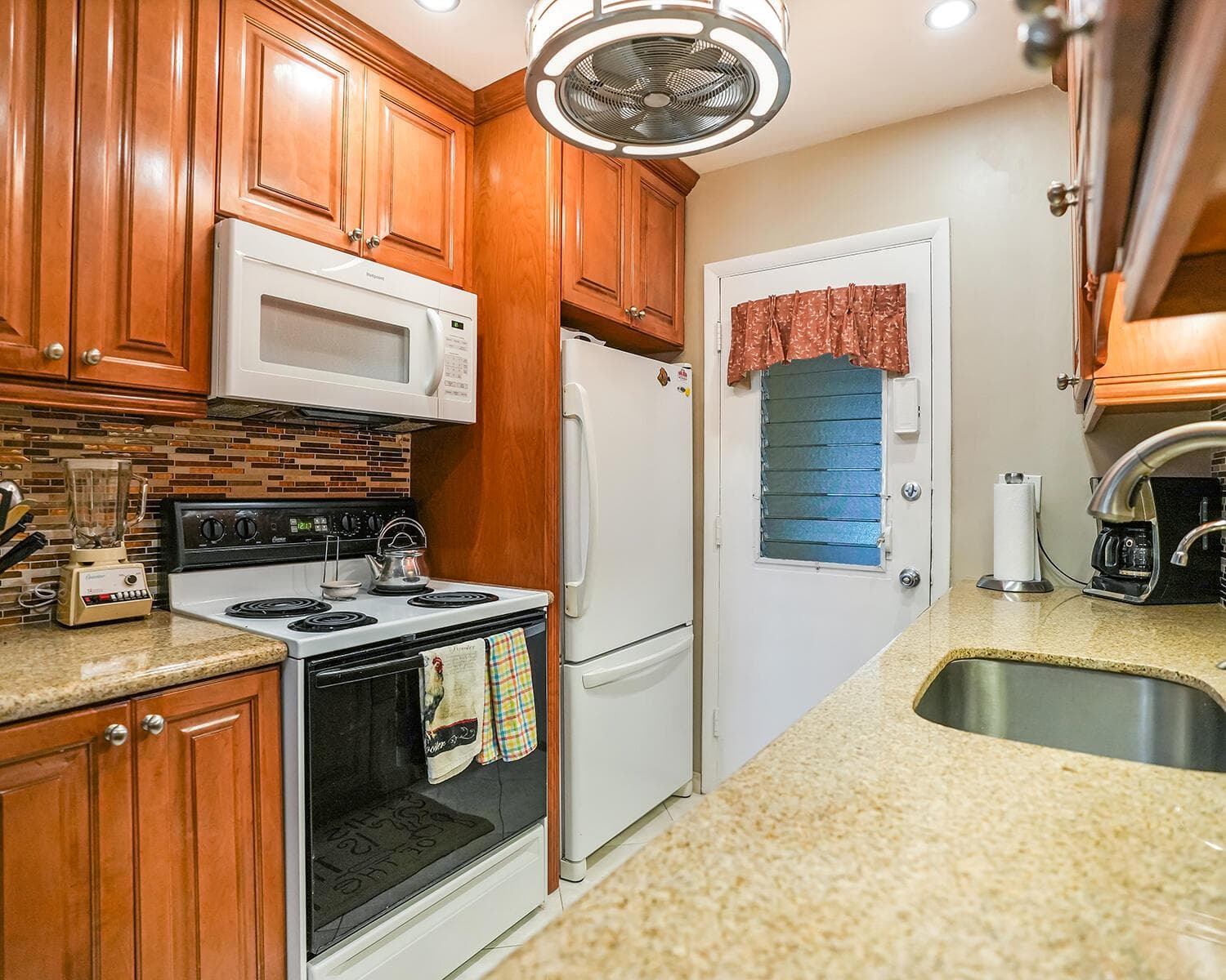 16801 NE 13th Avenue # 308, Miami FL 33162