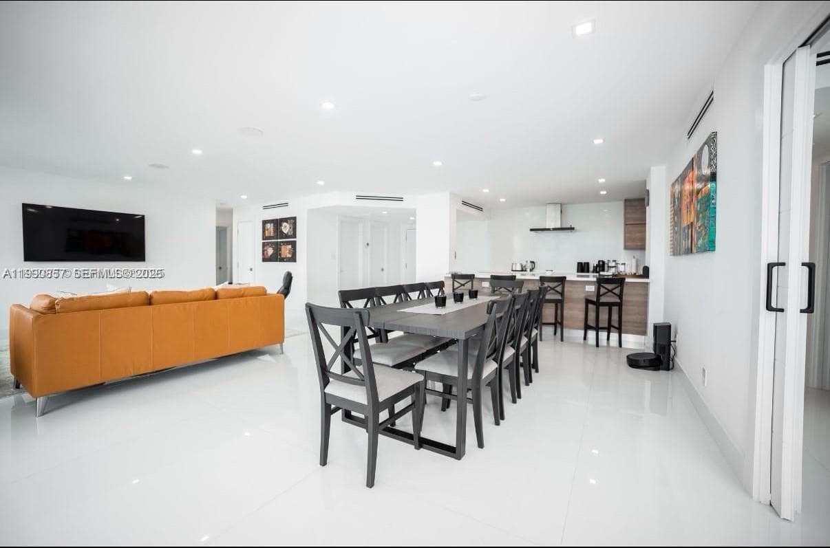 5600 Collins Ave # 14K, Miami Beach FL 33140