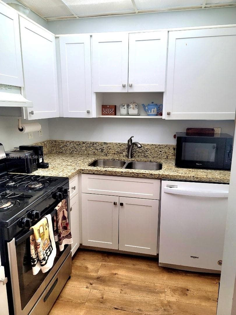 1205 Mariposa Ave # 206, Coral Gables FL 33146