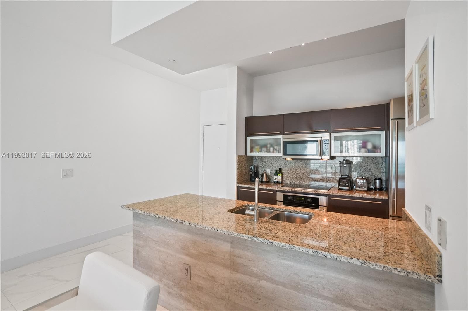 950 Brickell Bay Dr # 4101, Miami FL 33131