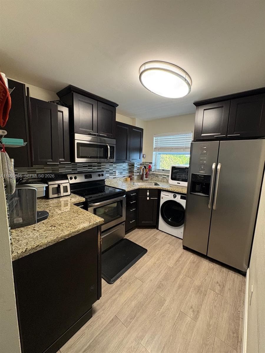 910 Michigan Ave # 505, Miami Beach FL 33139