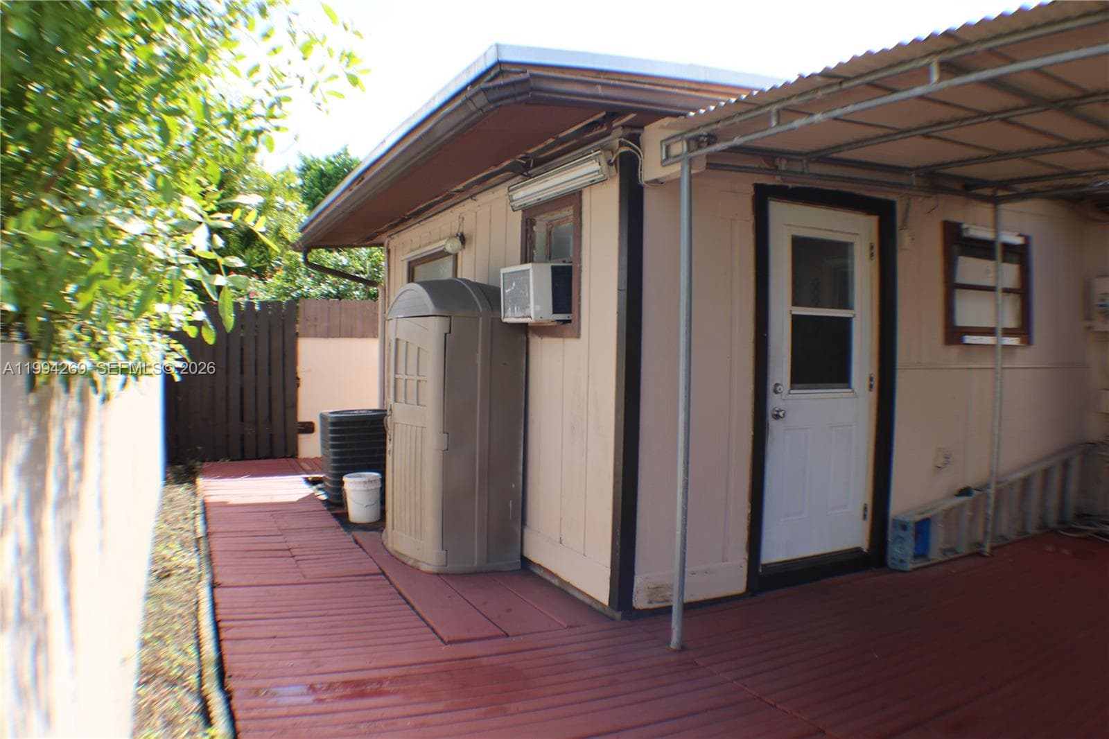 12003 SW 110th St Cir N, Miami FL 33186