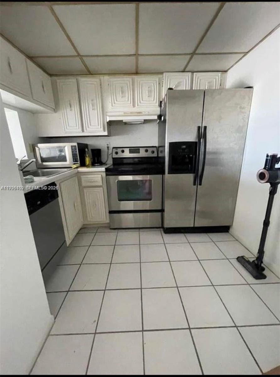 496 NW 165th St Rd # 611, Miami FL 33169