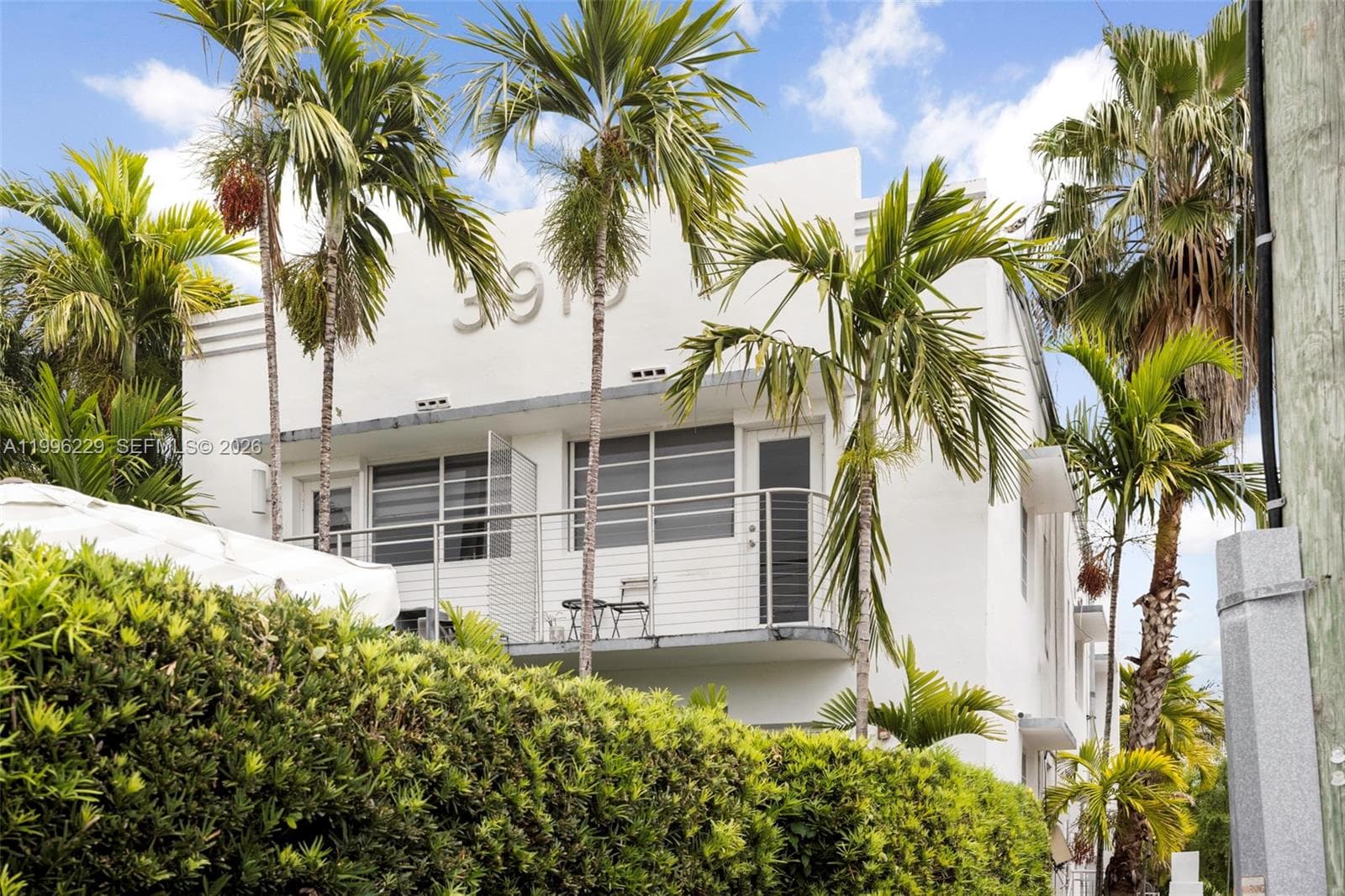 3915 N Meridian Ave # 201, Miami Beach FL 33140