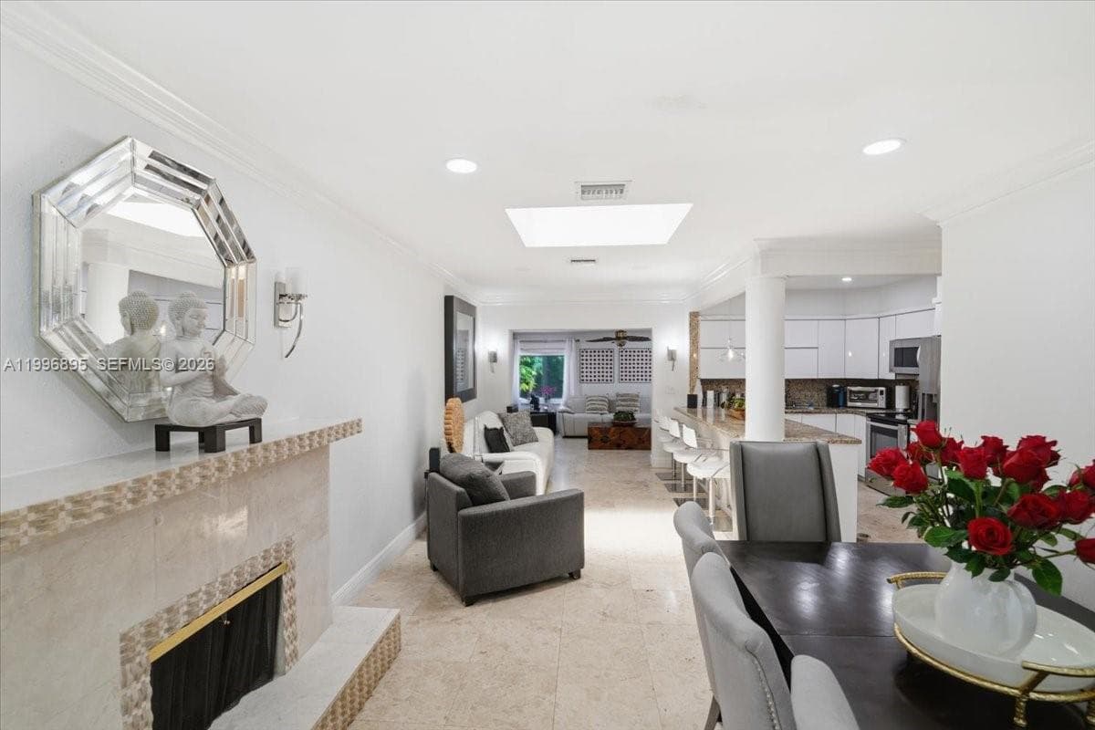 6133 SW 44th Ter, Miami FL 33155