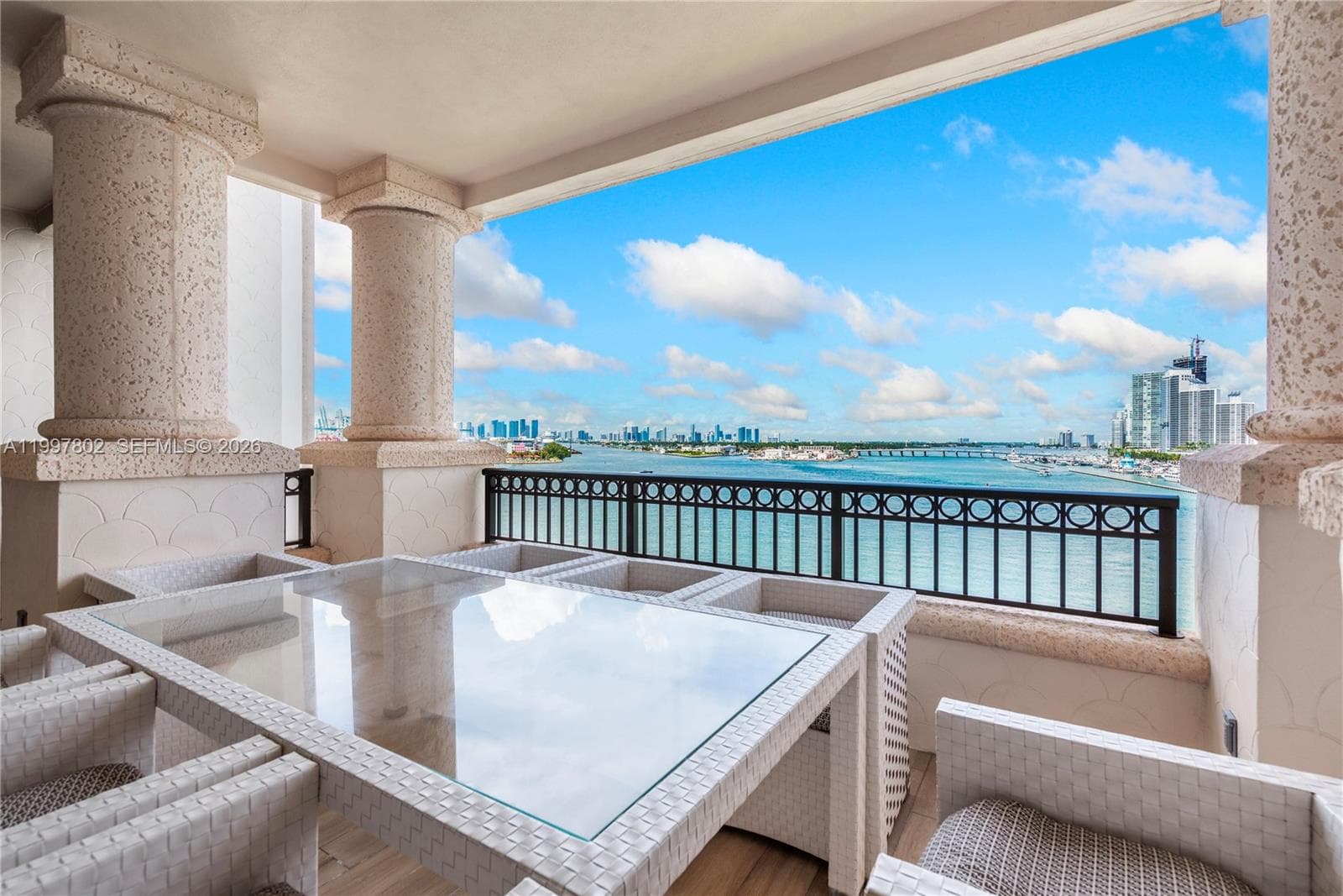 6882 Fisher Island Dr # 6882, Miami Beach FL 33109