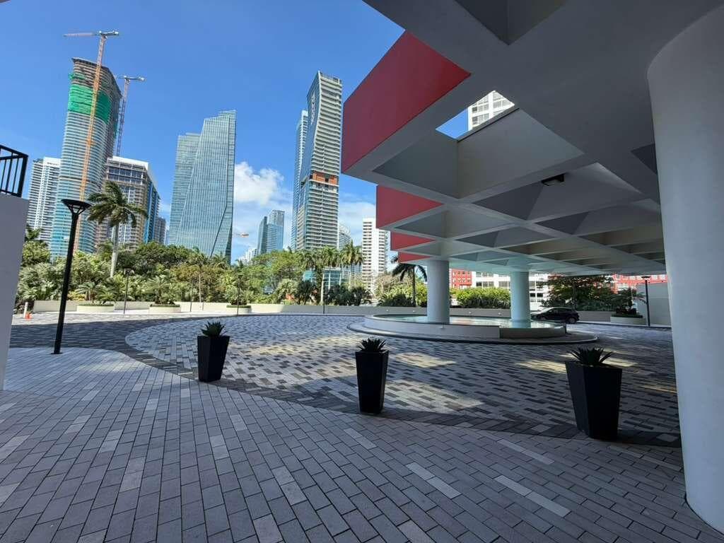 1581 Brickell Avenue # 406, Miami FL 33129