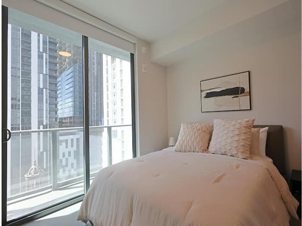 121 NE 5th Street # 1506, Miami FL 33132