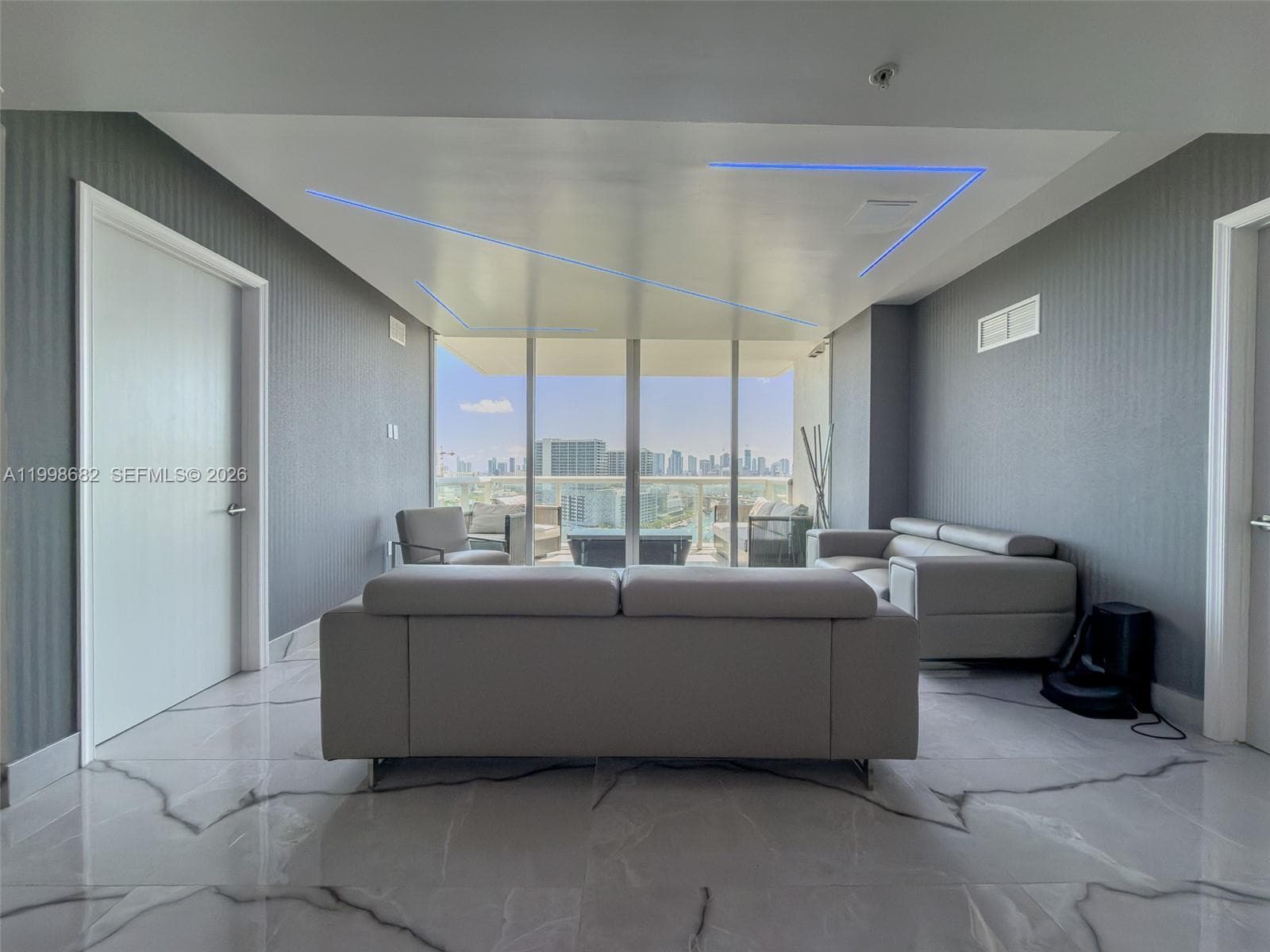 1861 NW S River Dr # 2308, Miami FL 33125