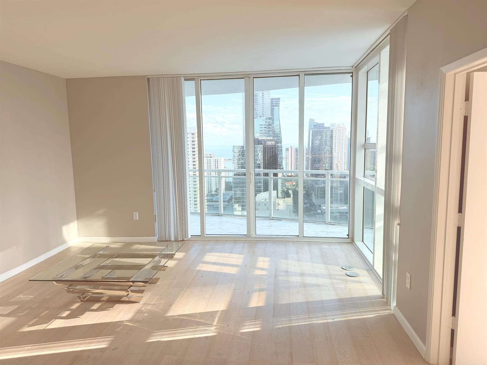 951 Brickell Avenue # 3611, Miami FL 33131