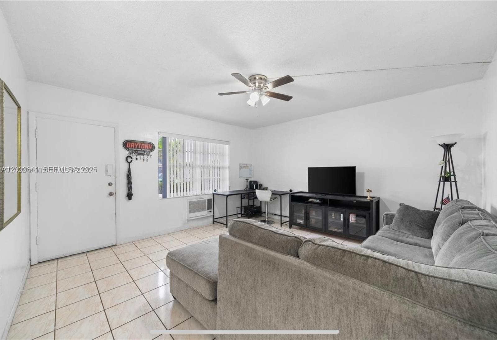 16900 NE 14 # 109, Miami FL 33162