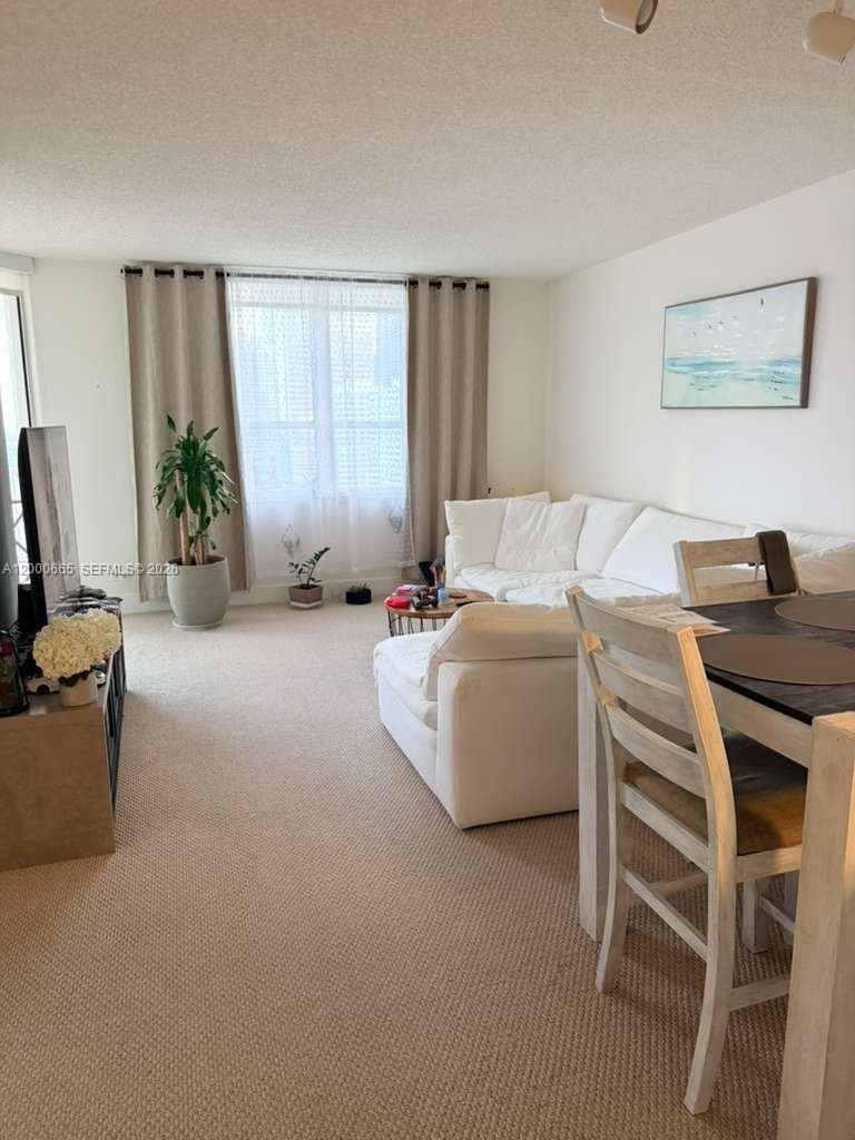 701 Brickell Key Blvd # 1501, Miami FL 33131