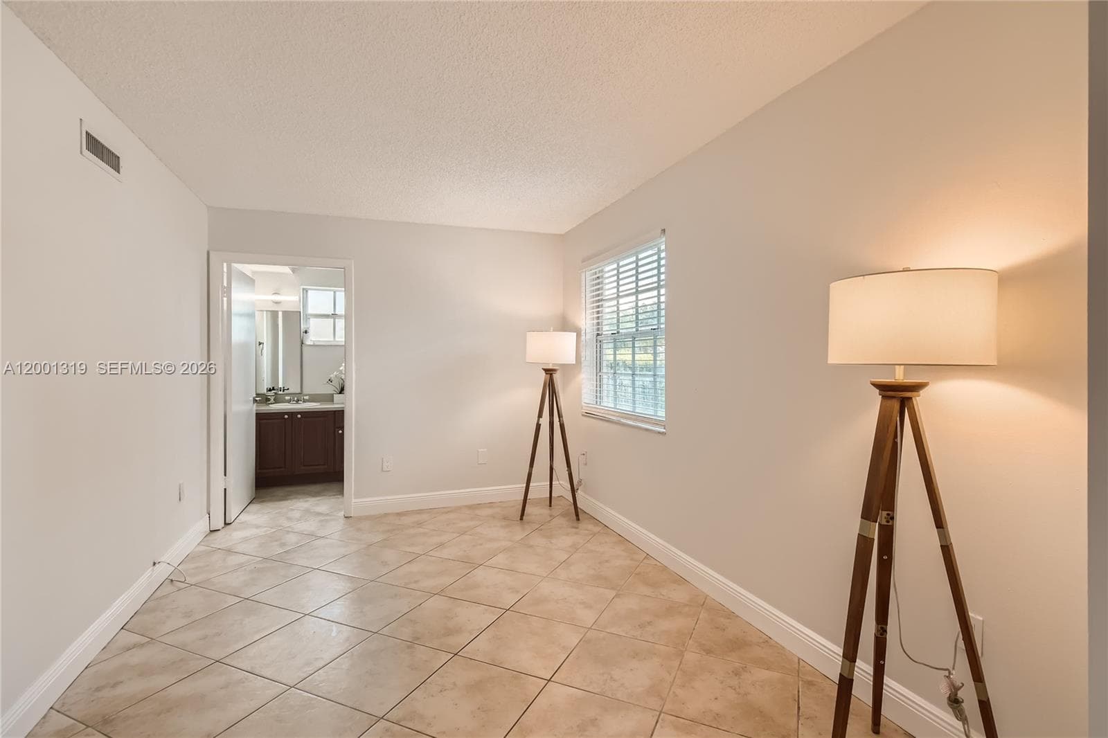 29 Santillane Ave # 2, Coral Gables FL 33134