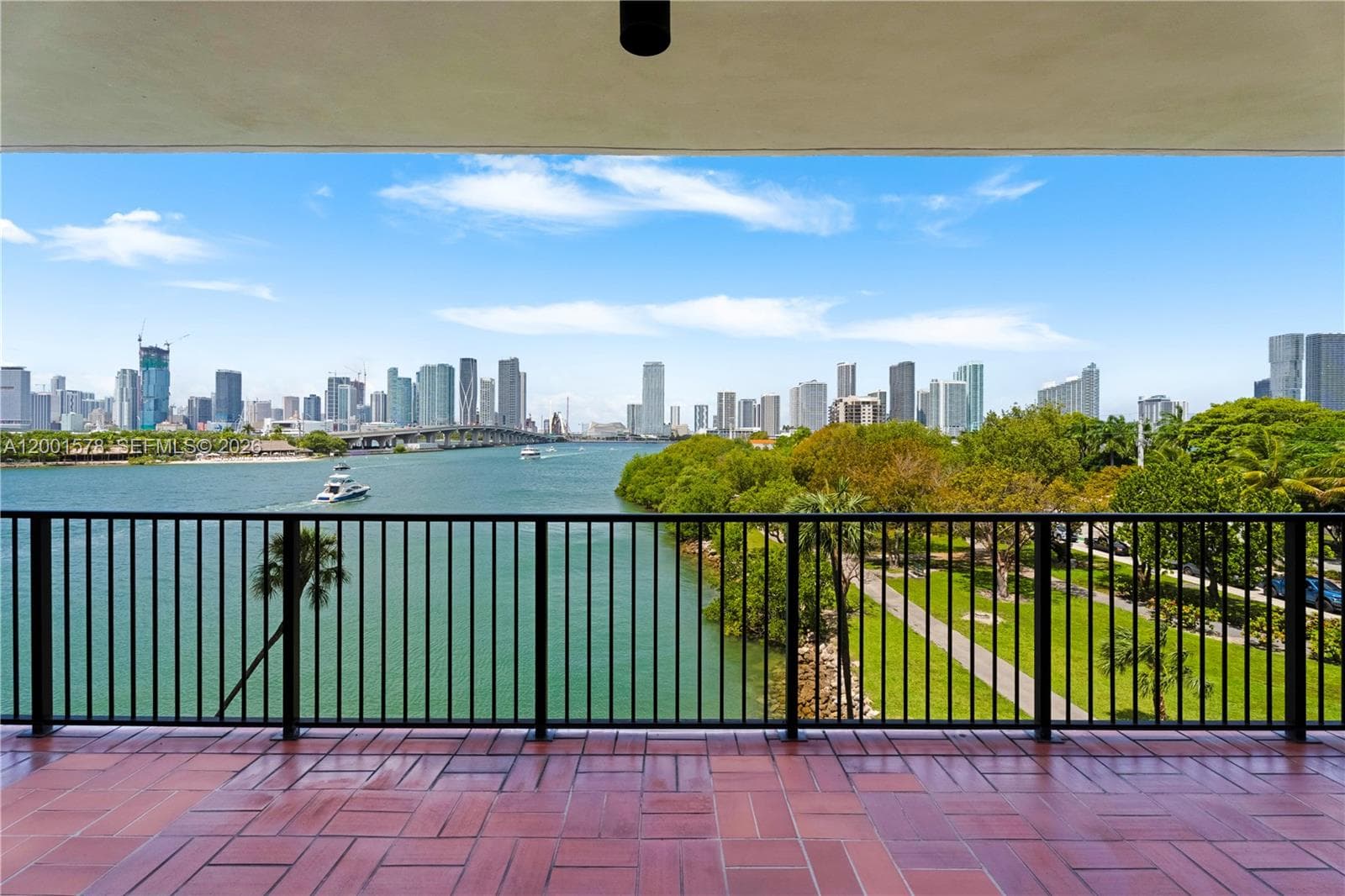 1000 Venetian Way # 408, Miami FL 33139