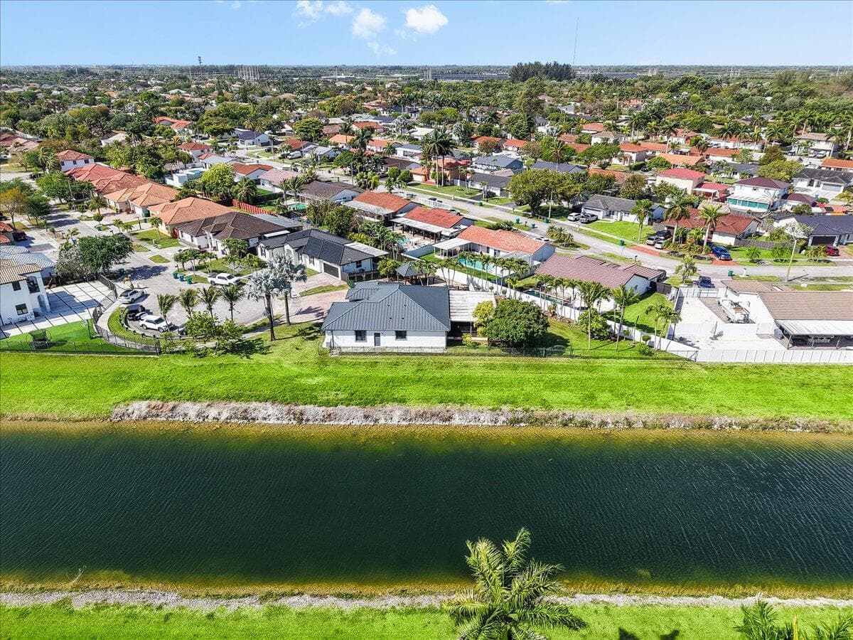 20300 SW 129th Place, Miami FL 33177