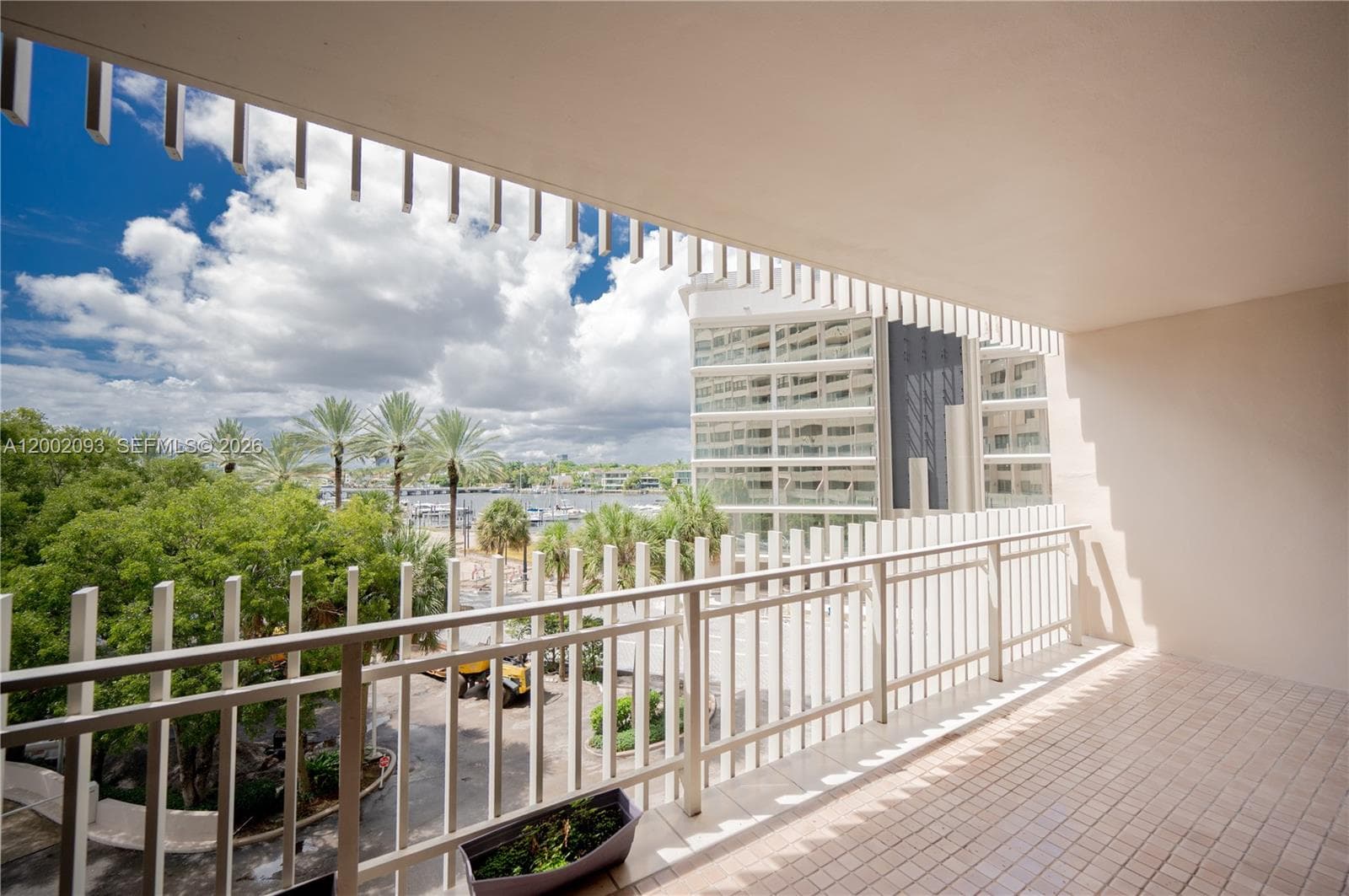 3 Grove Isle Dr # C308, Miami FL 33133