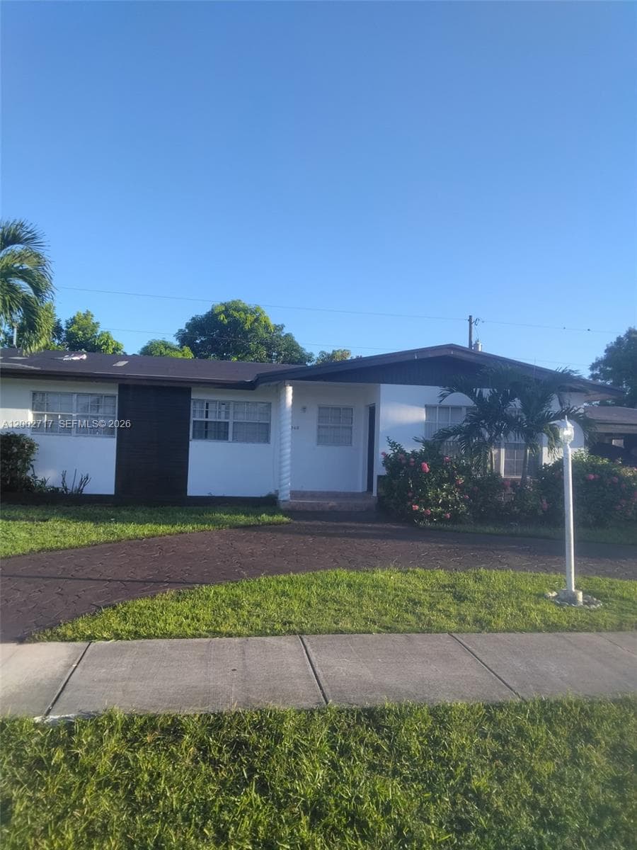 11960 SW 176th St, Miami FL 33177