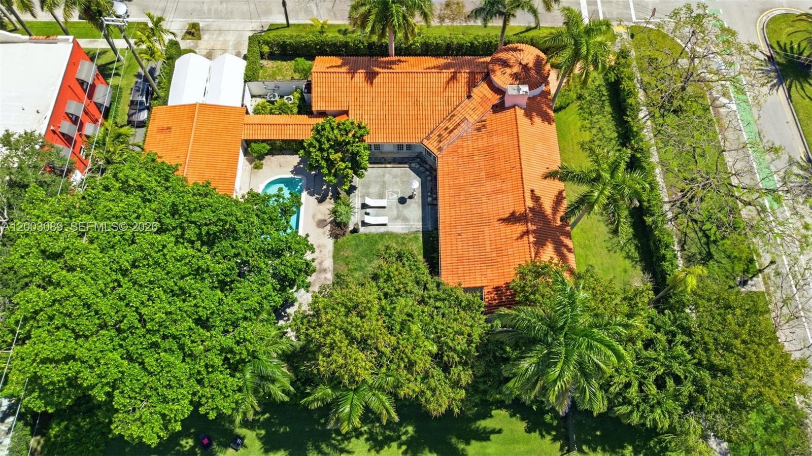 2300 S Miami Ave, Miami FL 33129