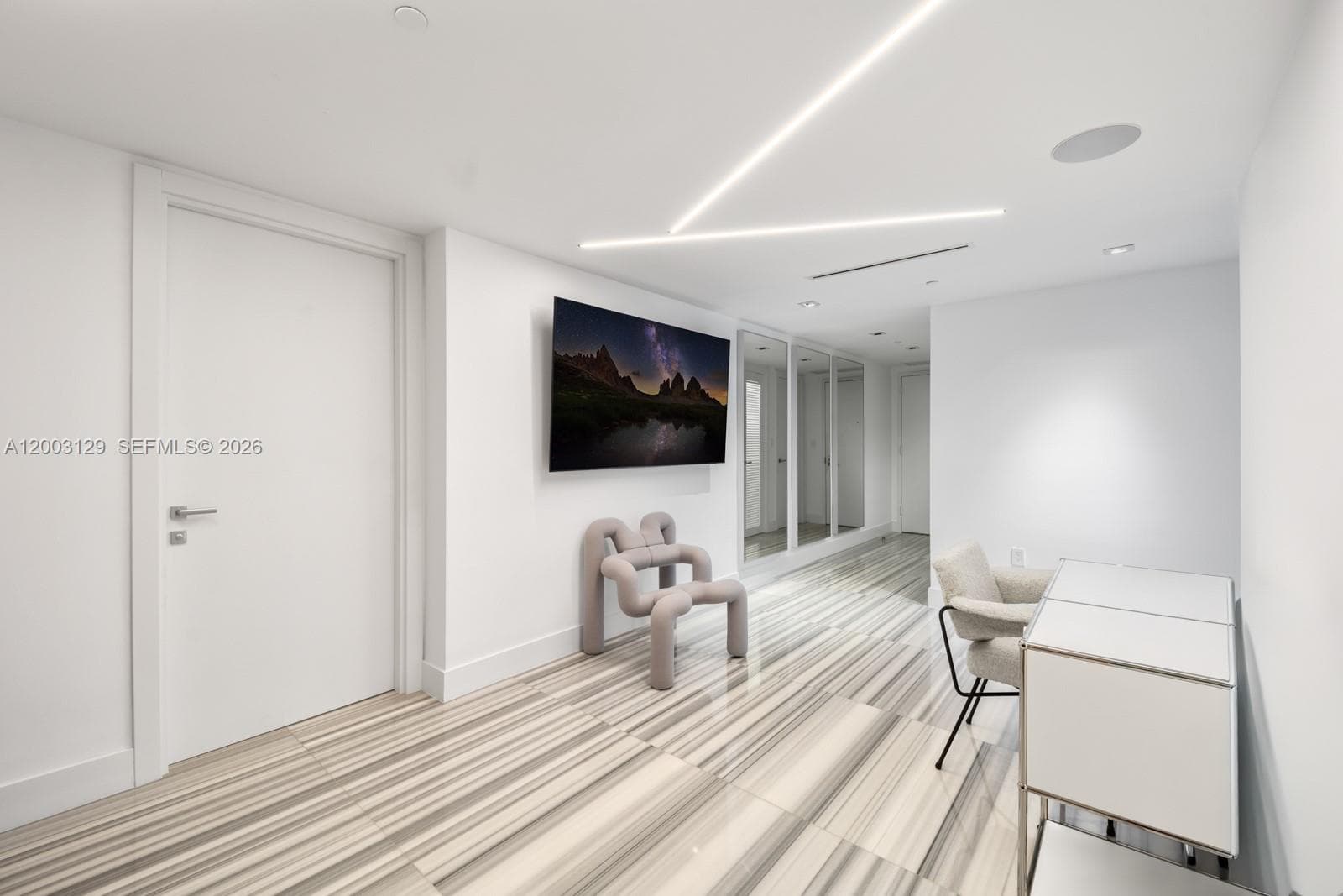 1451 Brickell Ave # 903, Miami FL 33131