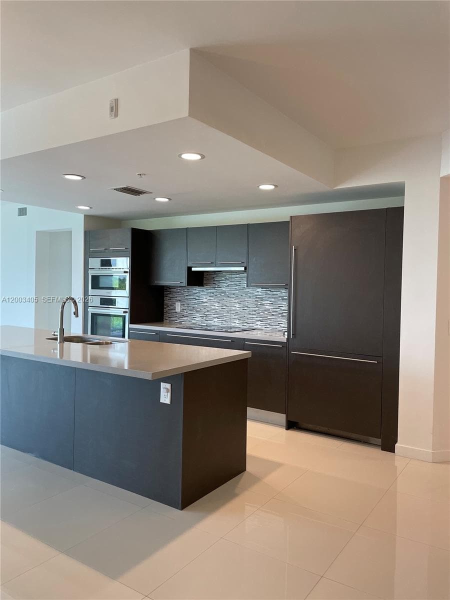7751 NW 107th Ave # 411, Doral FL 33178