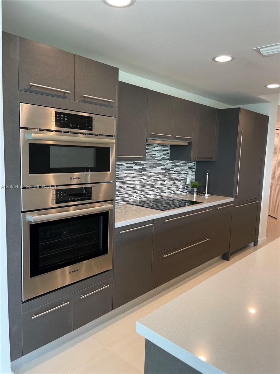 7751 NW 107th Ave # 411, Doral FL 33178