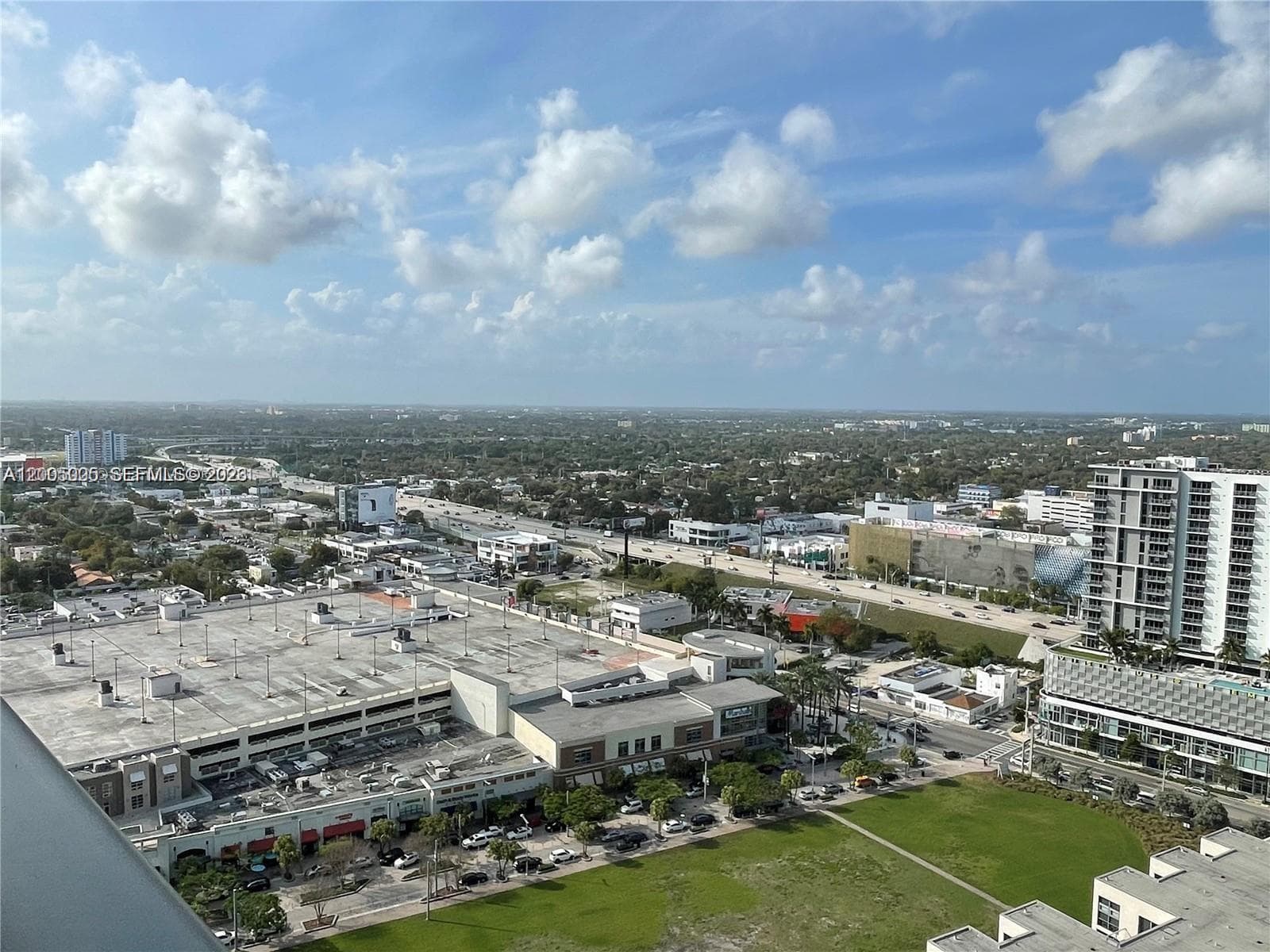 121 NE 34 St # 2215, Miami FL 33137