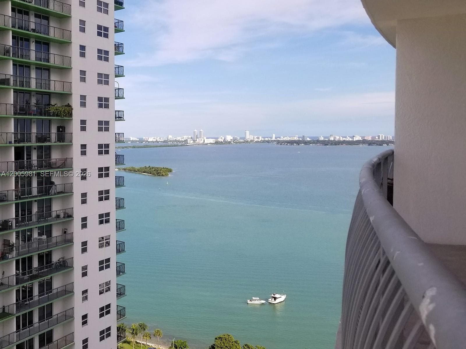 1750 N BAYSHORE DR # 2909, Miami FL 33132