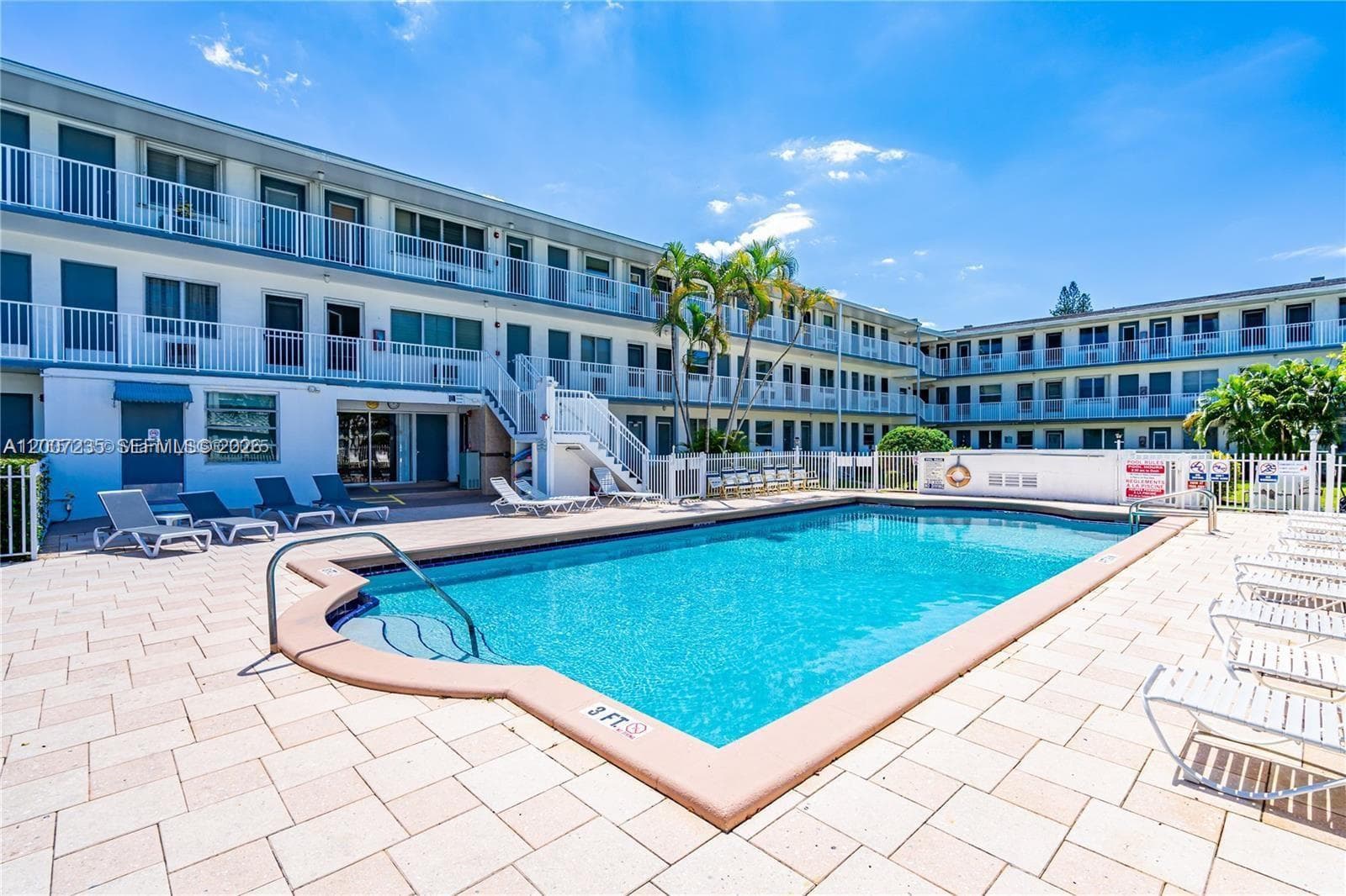 15610 NE 6th Ave # 18C, Miami FL 33162