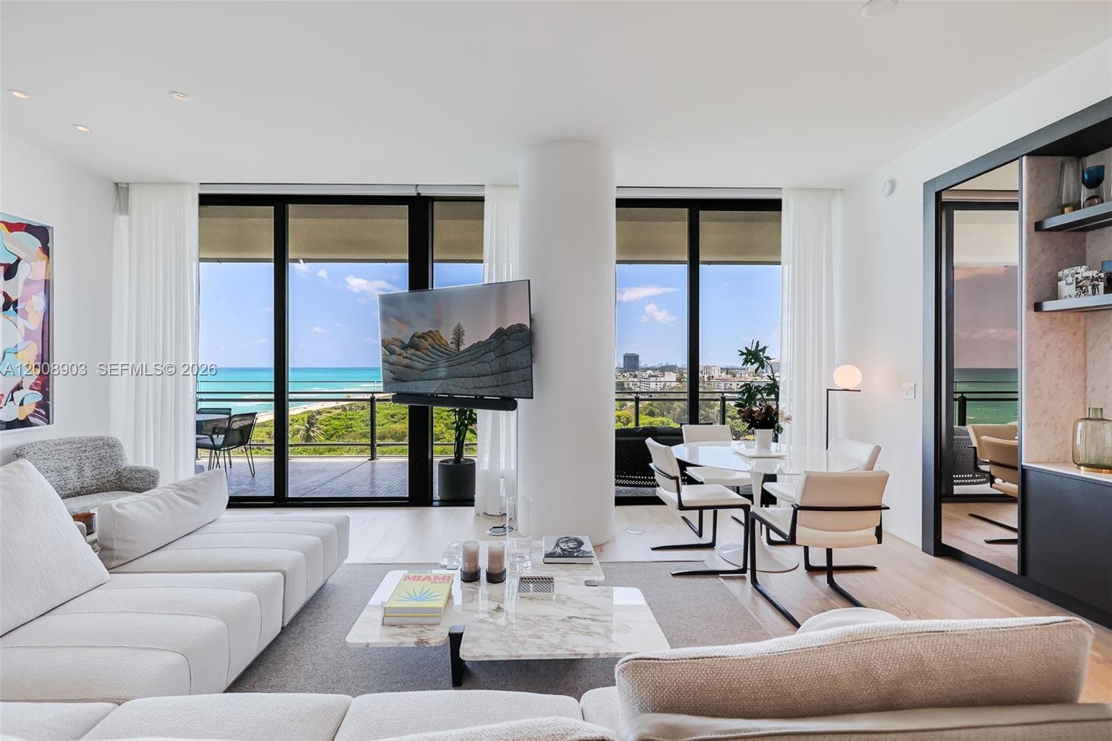 8701 Collins Ave # 904, Miami Beach FL 33154