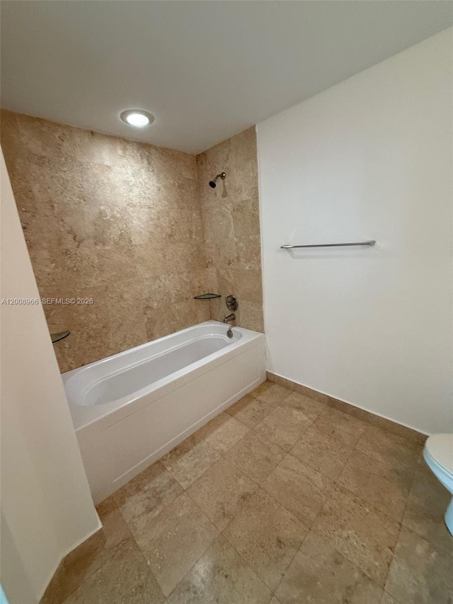 350 S Miami Ave # 2603, Miami FL 33130
