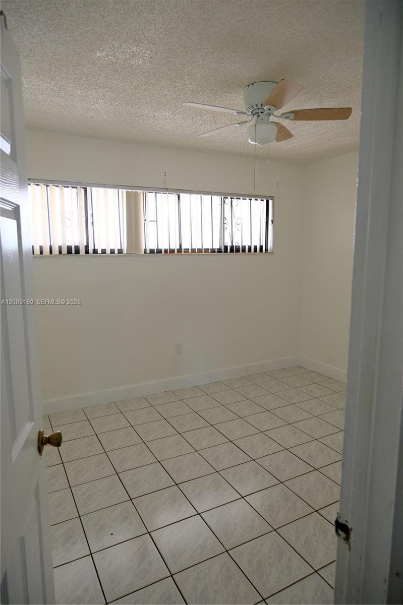 650 NE 149th St # 505F, Miami FL 33161