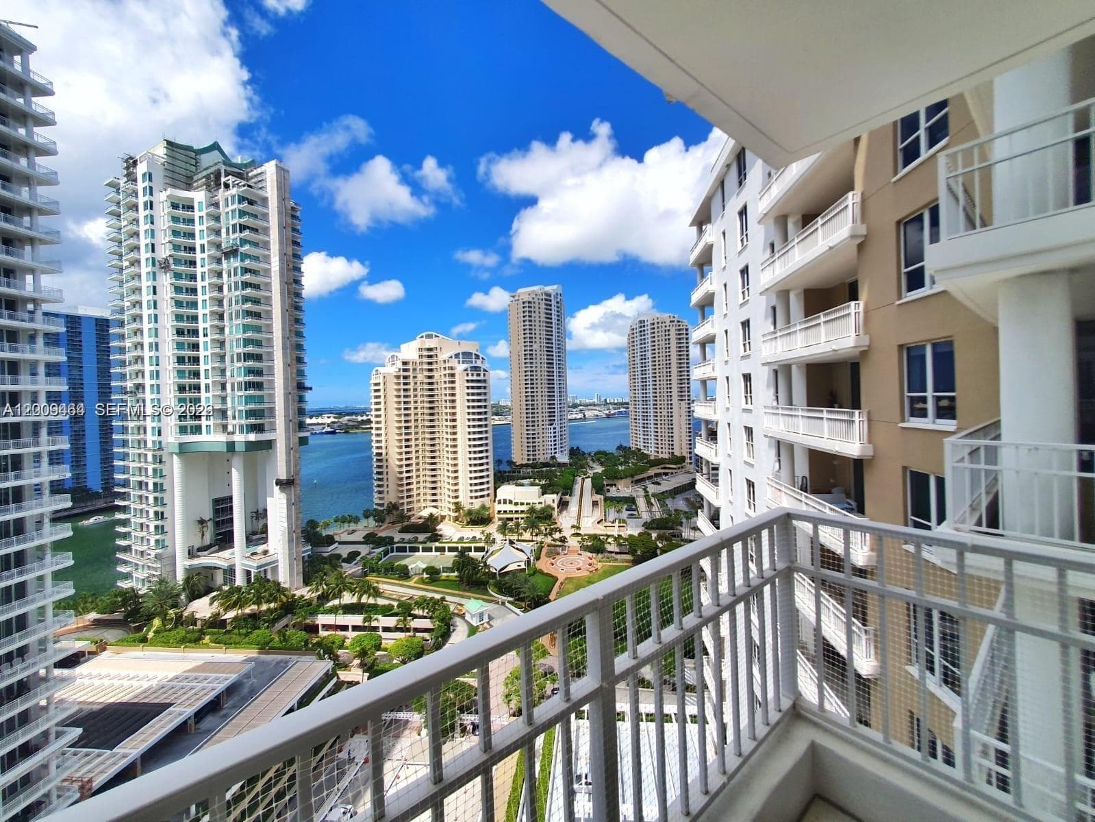 701 Brickell Key Blvd # 2306, Miami FL 33131