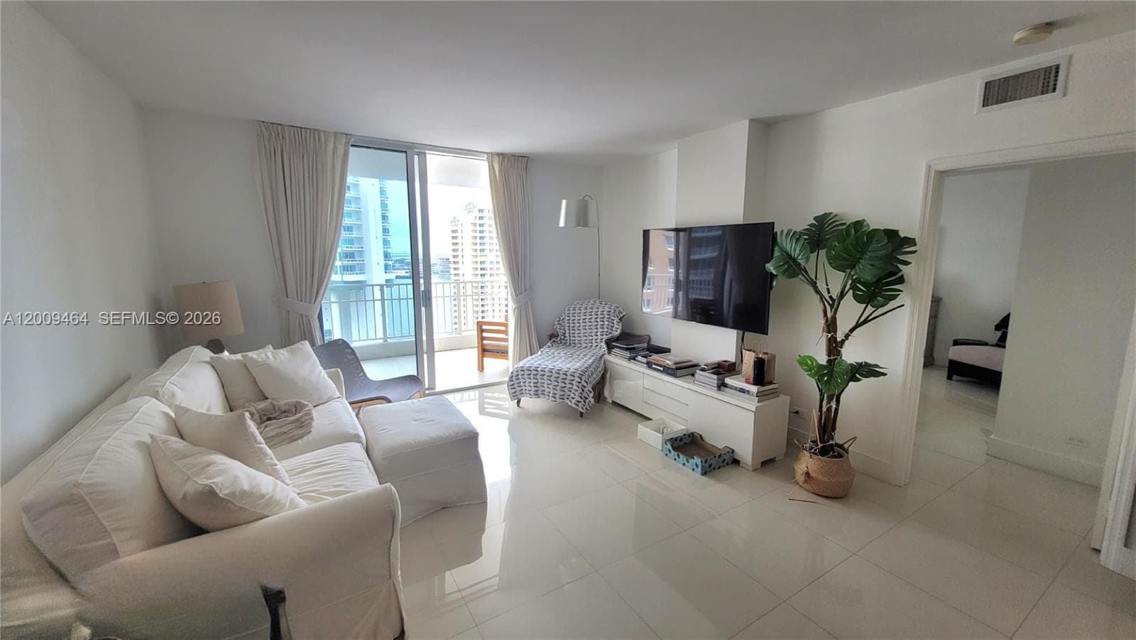 701 Brickell Key Blvd # 2306, Miami FL 33131