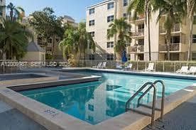 8225 Lake Dr # 404, Doral FL 33166