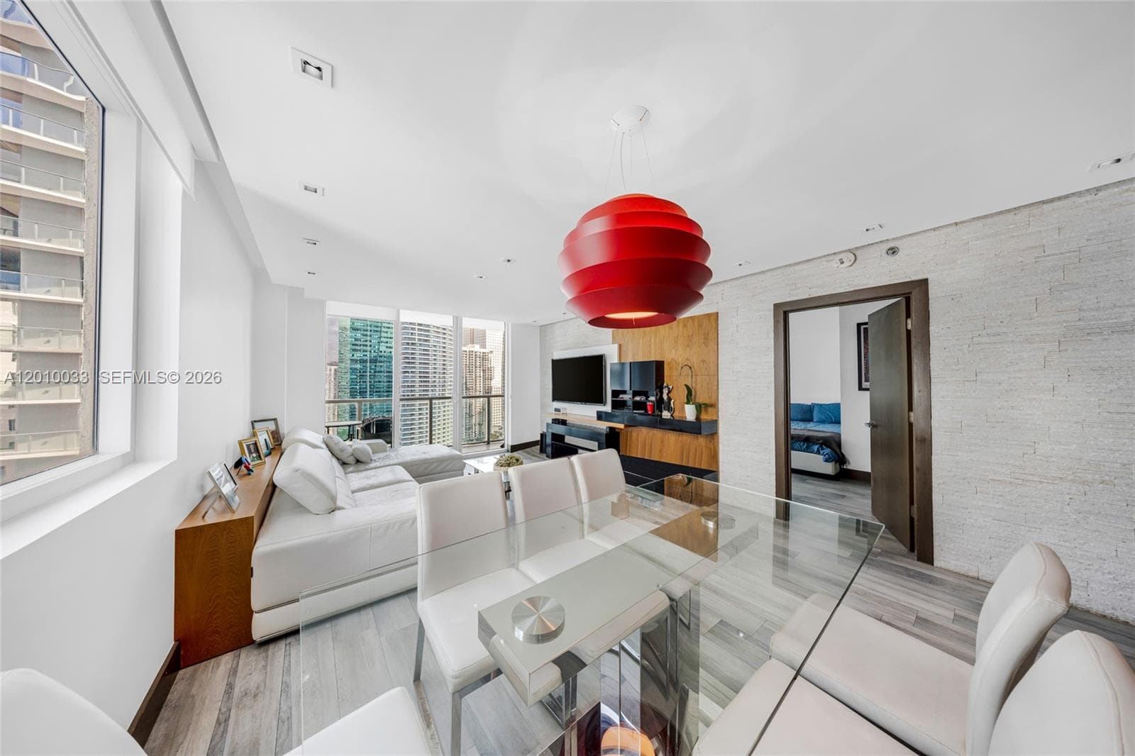 500 Brickell Ave # 3707, Miami FL 33131