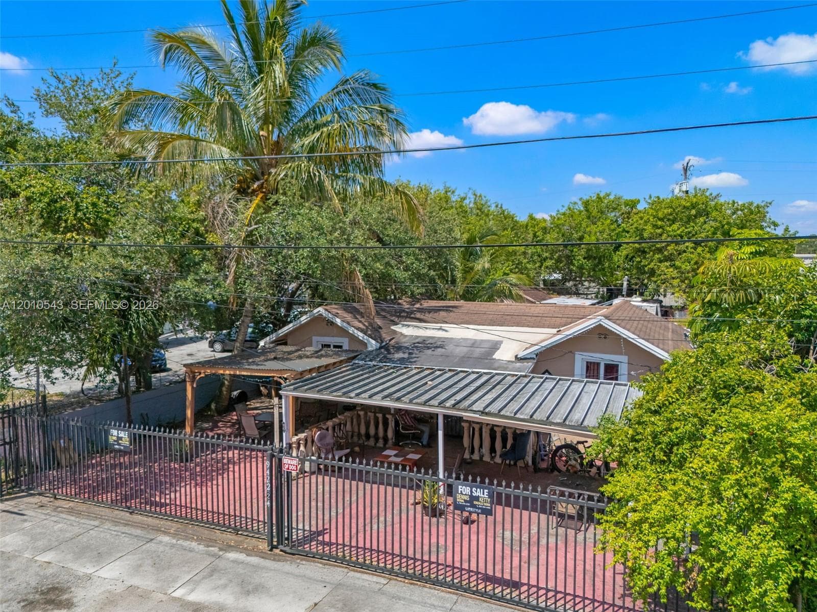 9422 NW 26th Ave, Miami FL 33147