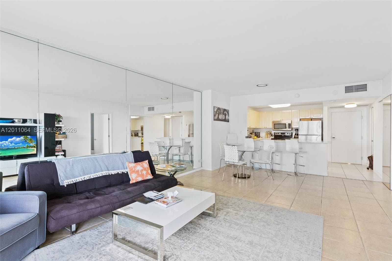 2301 Collins Ave # 504, Miami Beach FL 33139