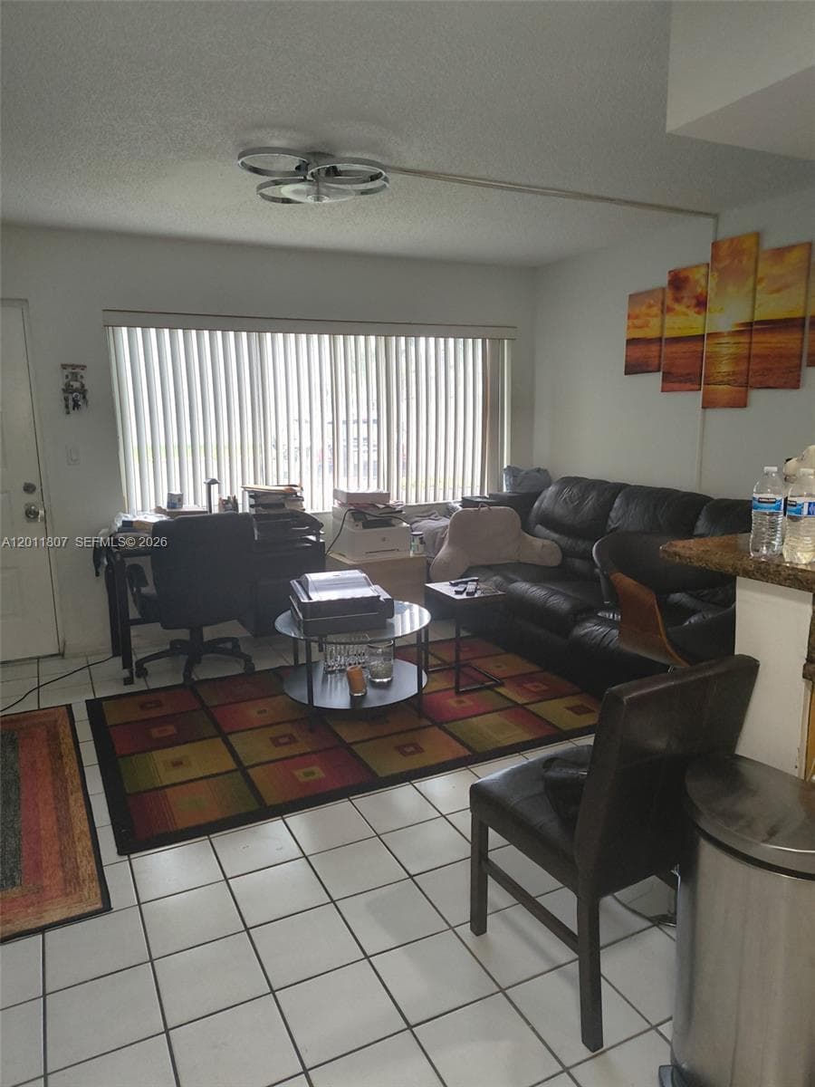 650 NW 86th Pl # 101, Miami FL 33126