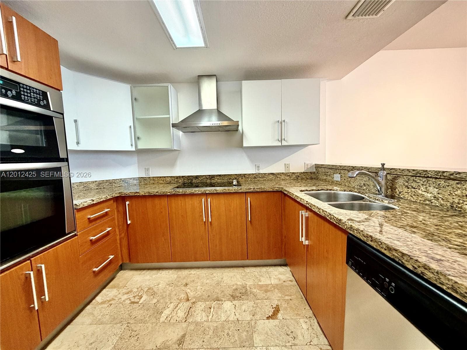 170 SE 14th St # 2906, Miami FL 33131
