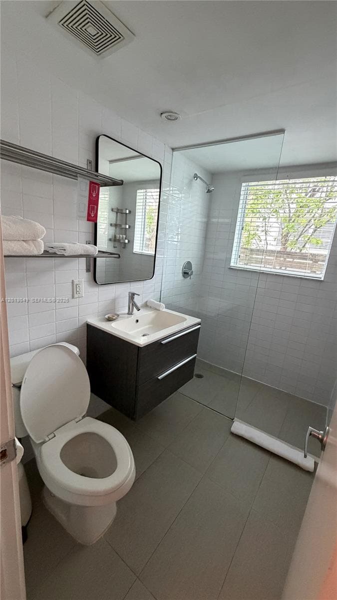 1816 Meridian Ave # 9, Miami Beach FL 33139