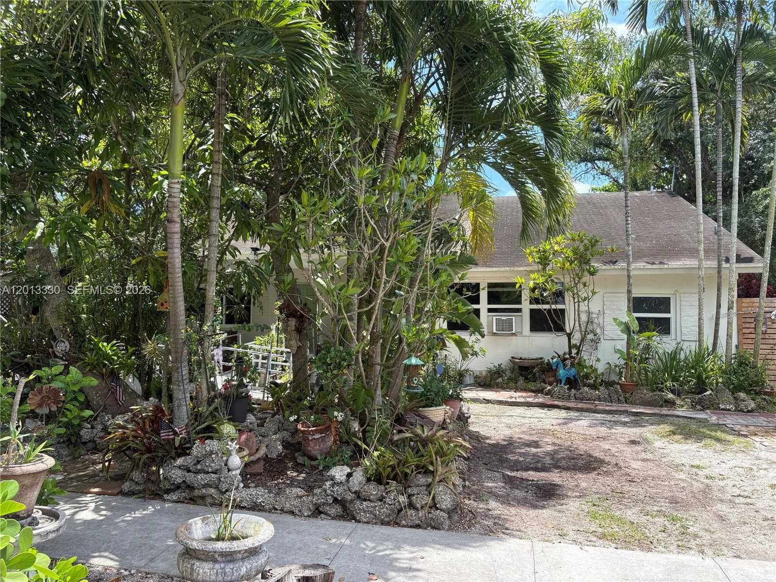 5930 SW 44th Ter, Miami FL 33155