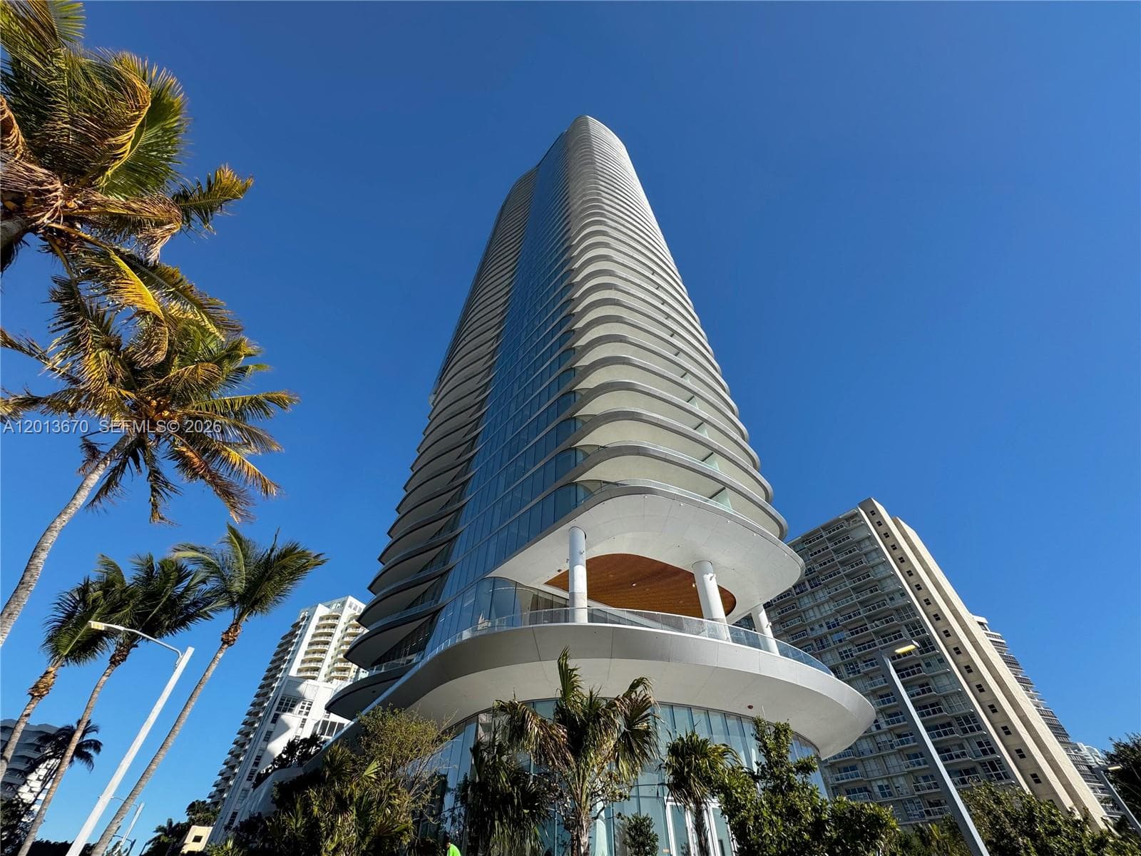 175 SE 25th Rd # 4202, Miami FL 33129