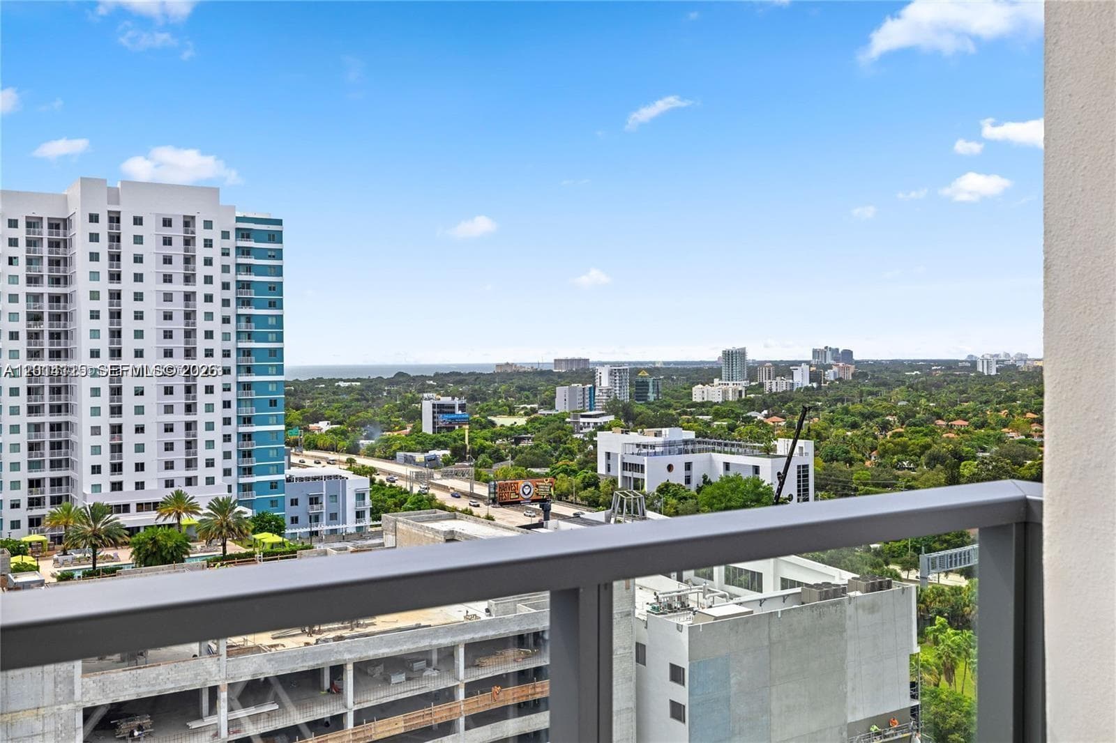 239 SW 9th St # 1502, Miami FL 33130
