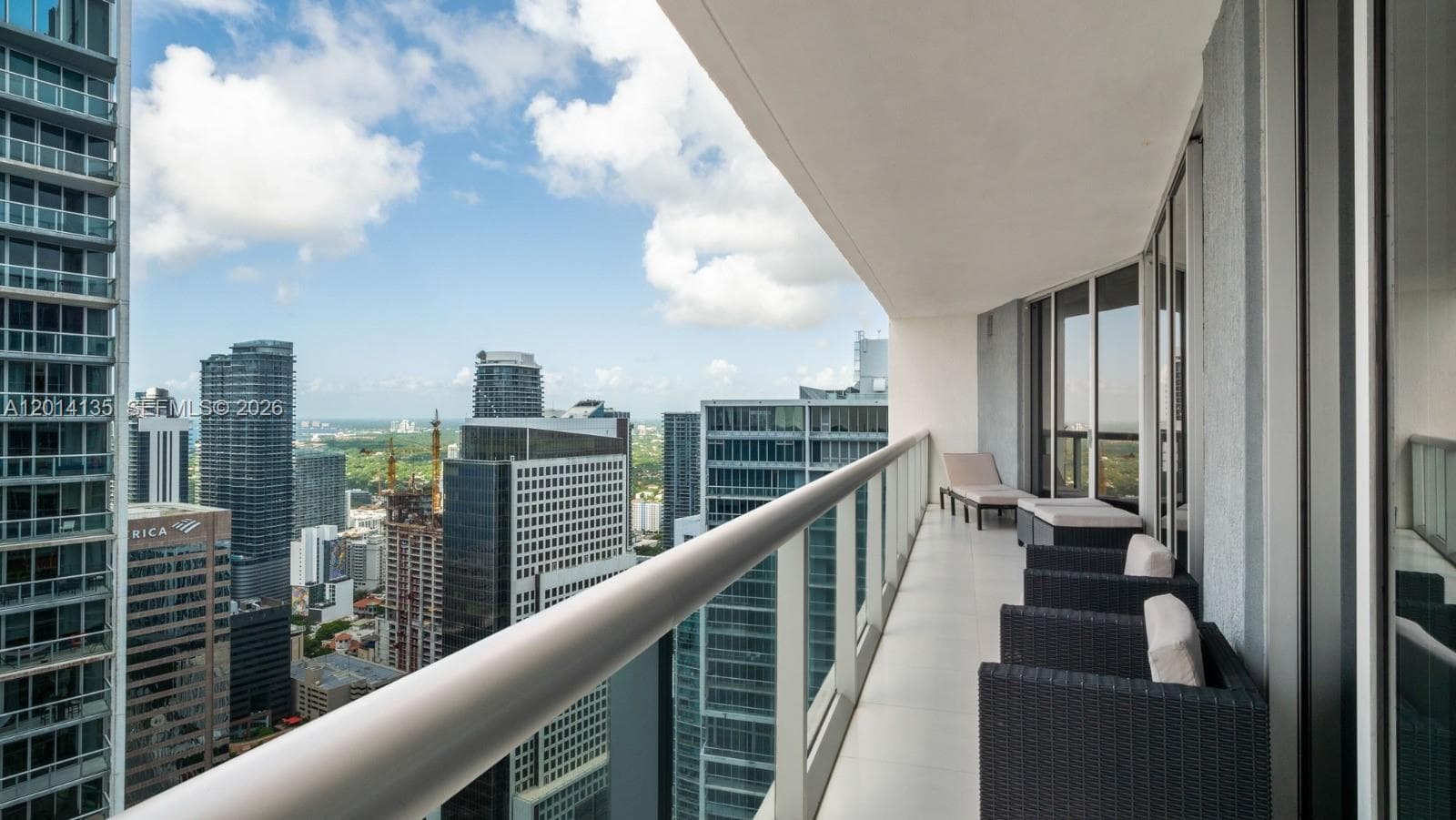 475 Brickell Ave # 5109, Miami FL 33131