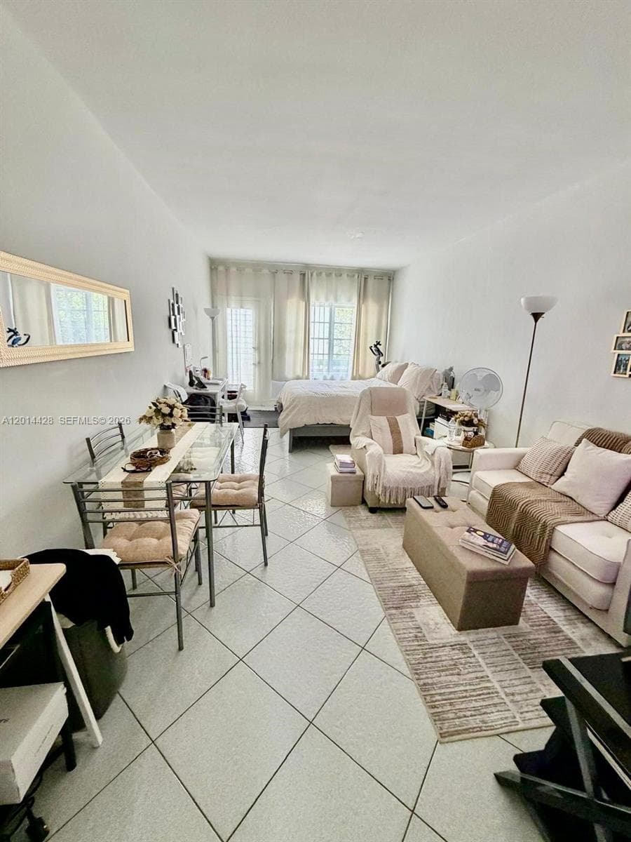 6490 Collins Ave # 14, Miami Beach FL 33141