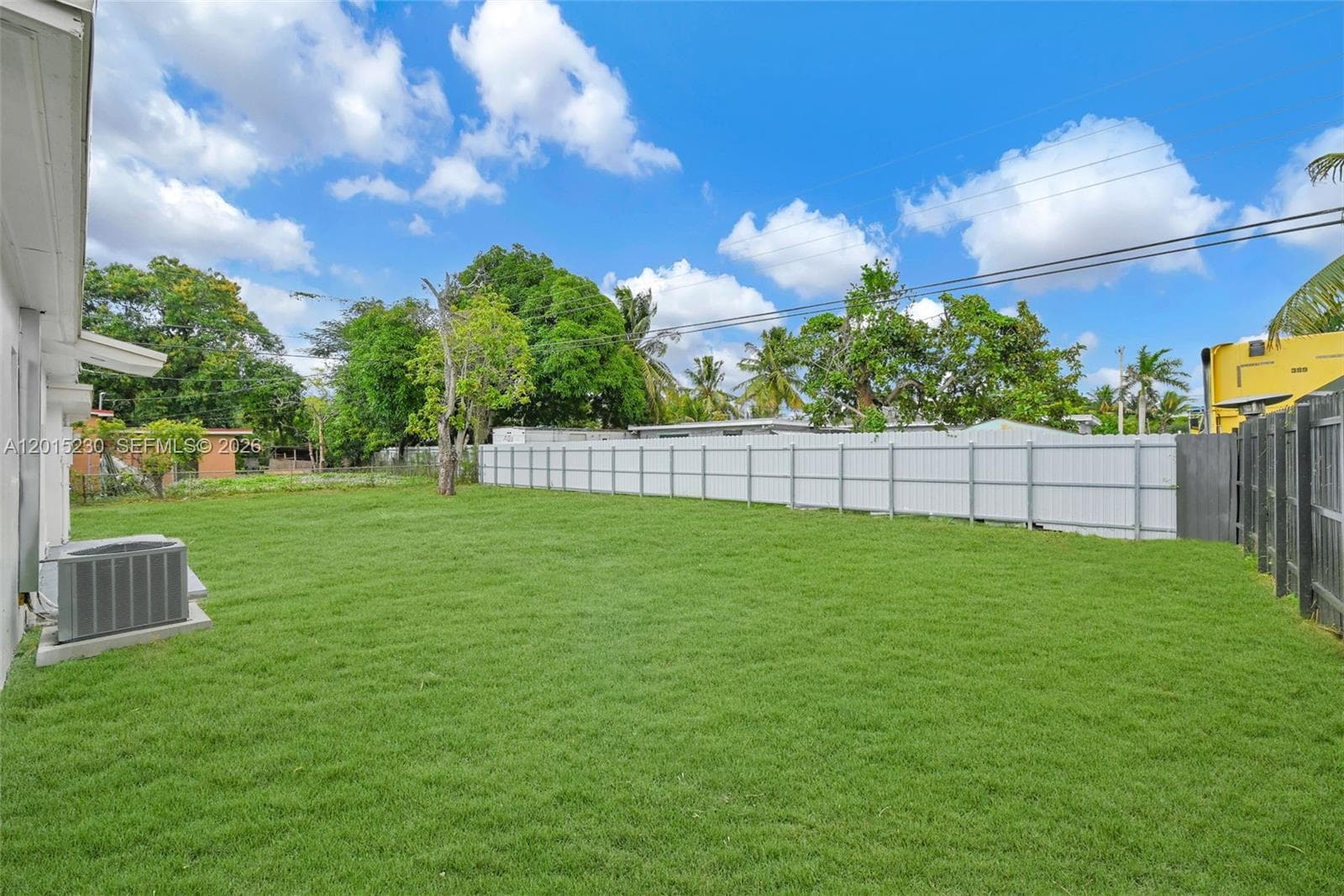 12621 NW 22nd Ct, Miami FL 33167